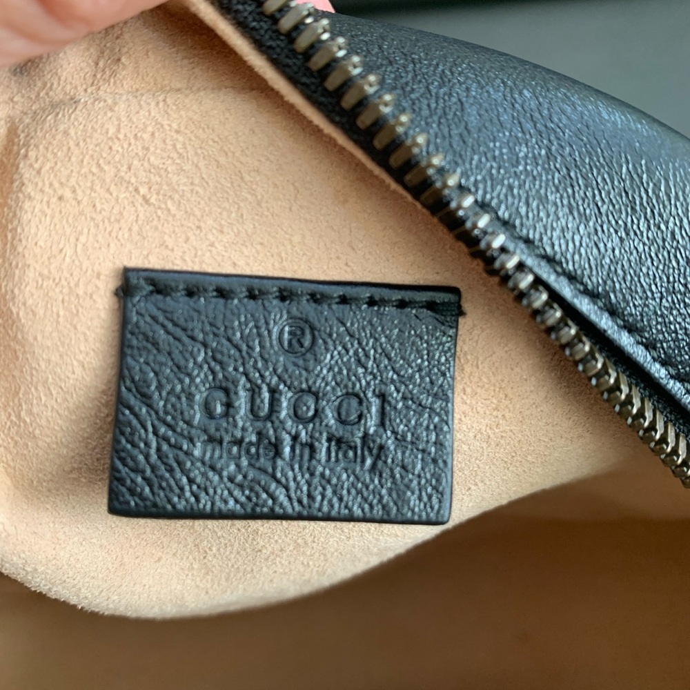 ‼️sold‼️Gucci Marmont Mini Round Striped - Picture 12 of 16